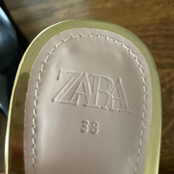 Zara Gold High Heels - Picture 6 of 6